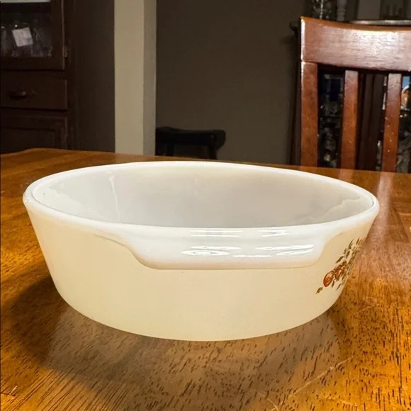 Vtg. Anchor Hocking Fire King ‘Spice of Life’ Casserole Dish. 1 qt. - Picture 3 of 6